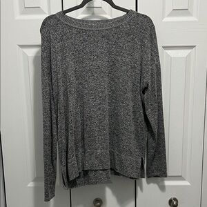 Women's Gray Knit Top